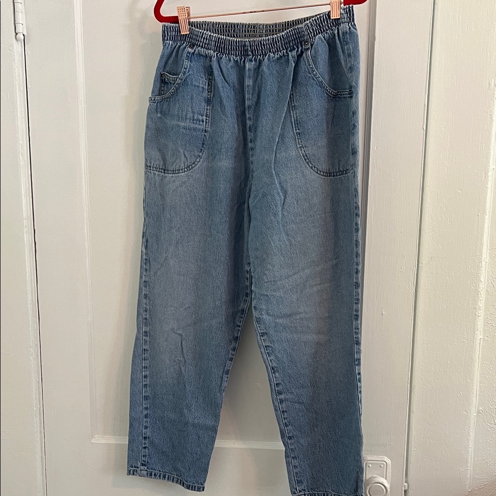 Cabin Creek Light Blue Cropped Jeans